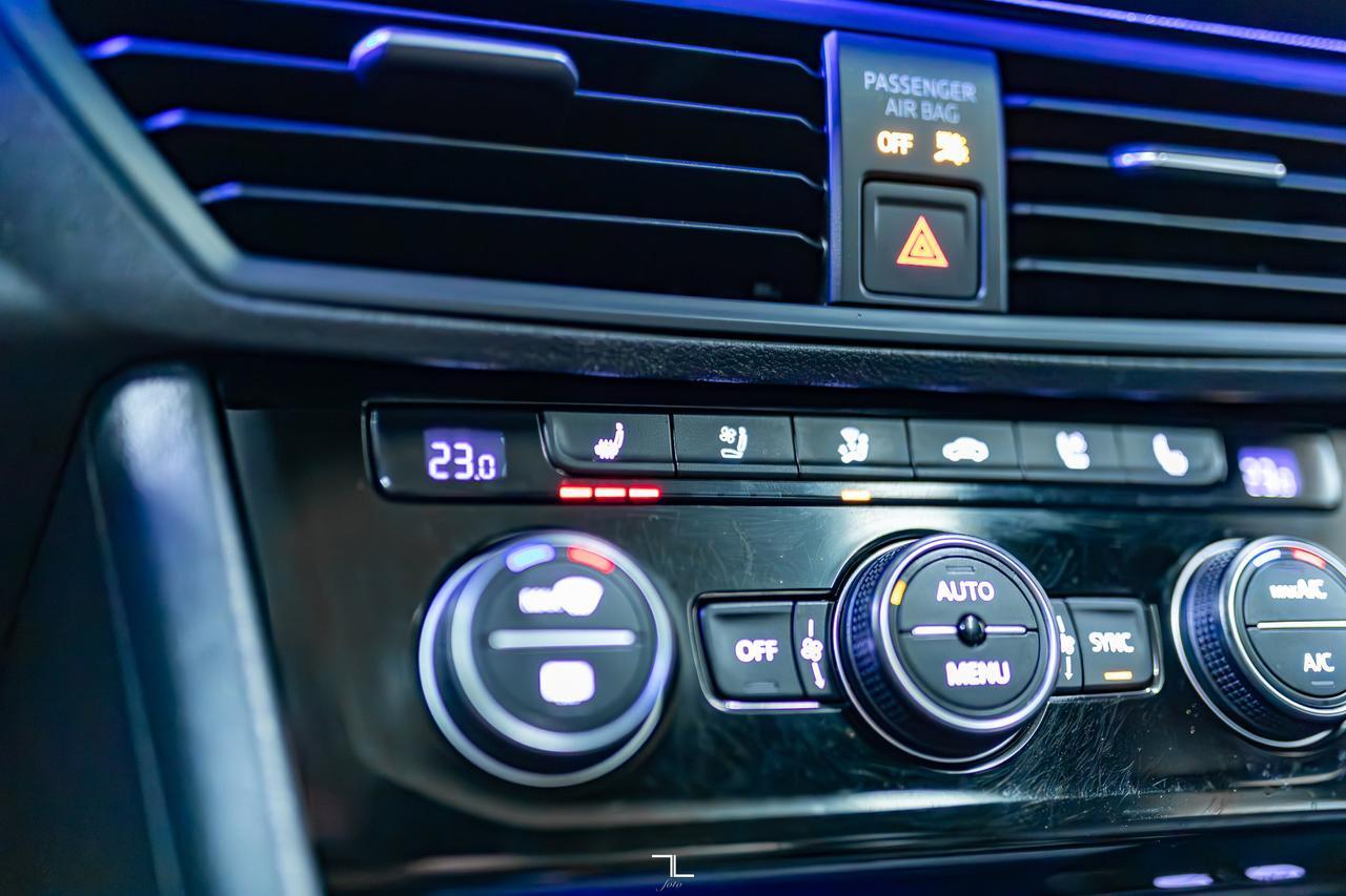 2023 Volkswagen Jetta GLI Autobahn Manual Leather Roof Nav Red Deer AB