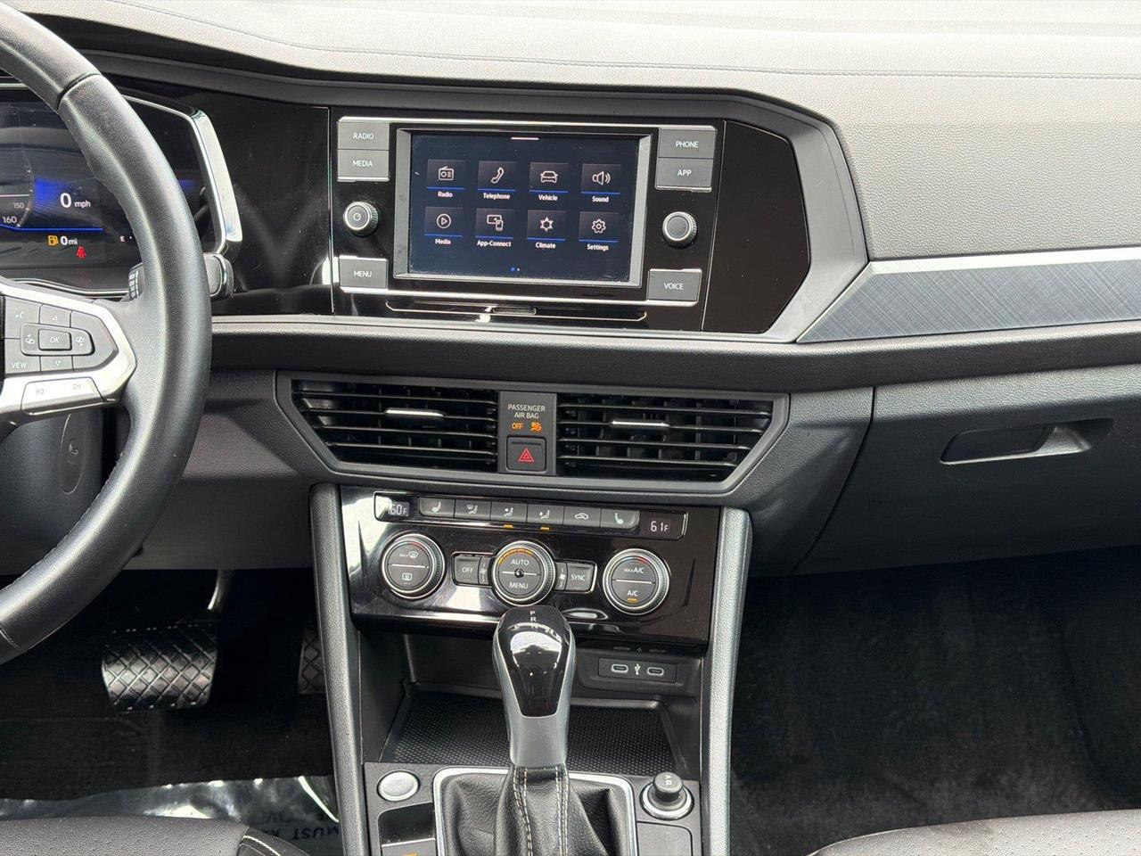 2023 Volkswagen Jetta SE Hagerstown MD