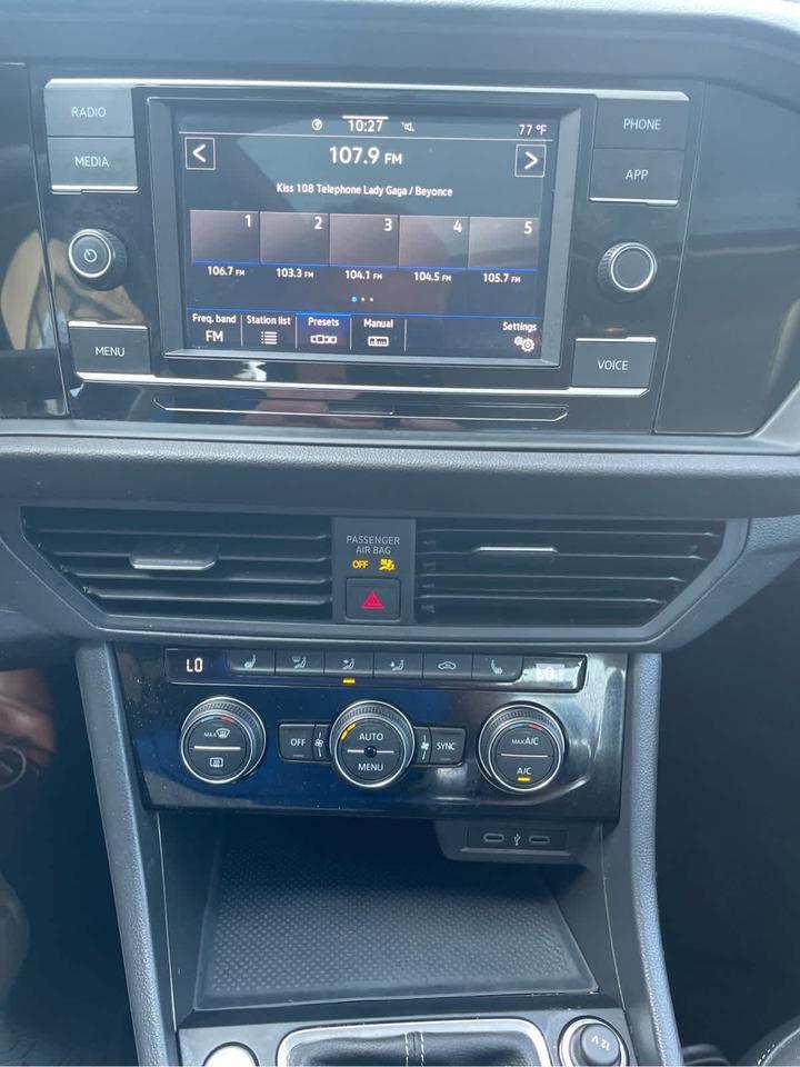 2023 Volkswagen Jetta SE Wellesley MA