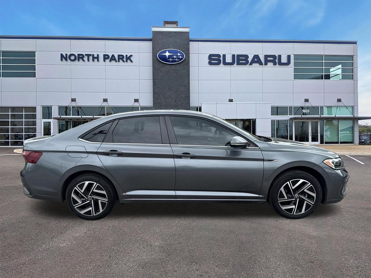 2023 Volkswagen Jetta SEL