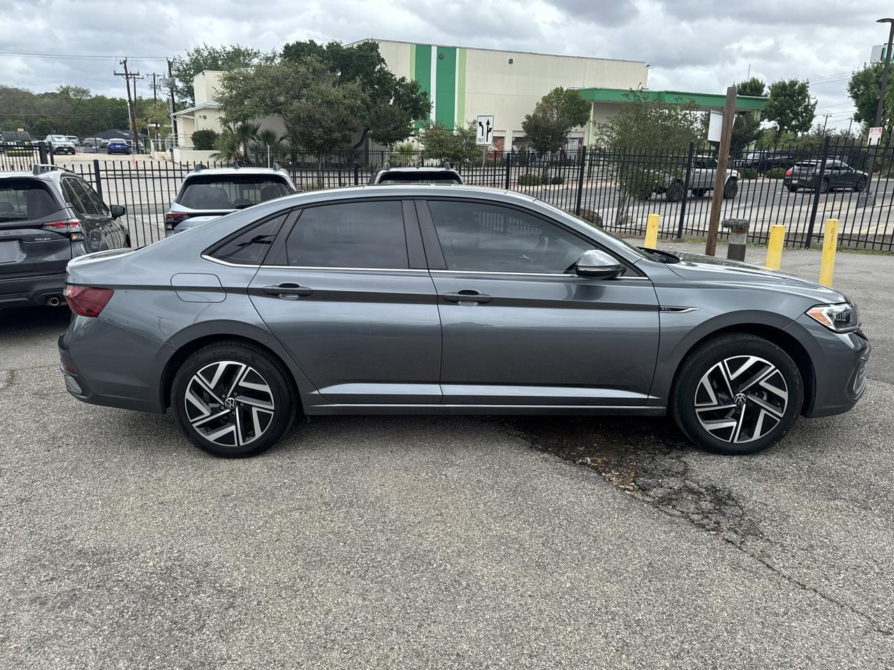 2023 Volkswagen Jetta SEL