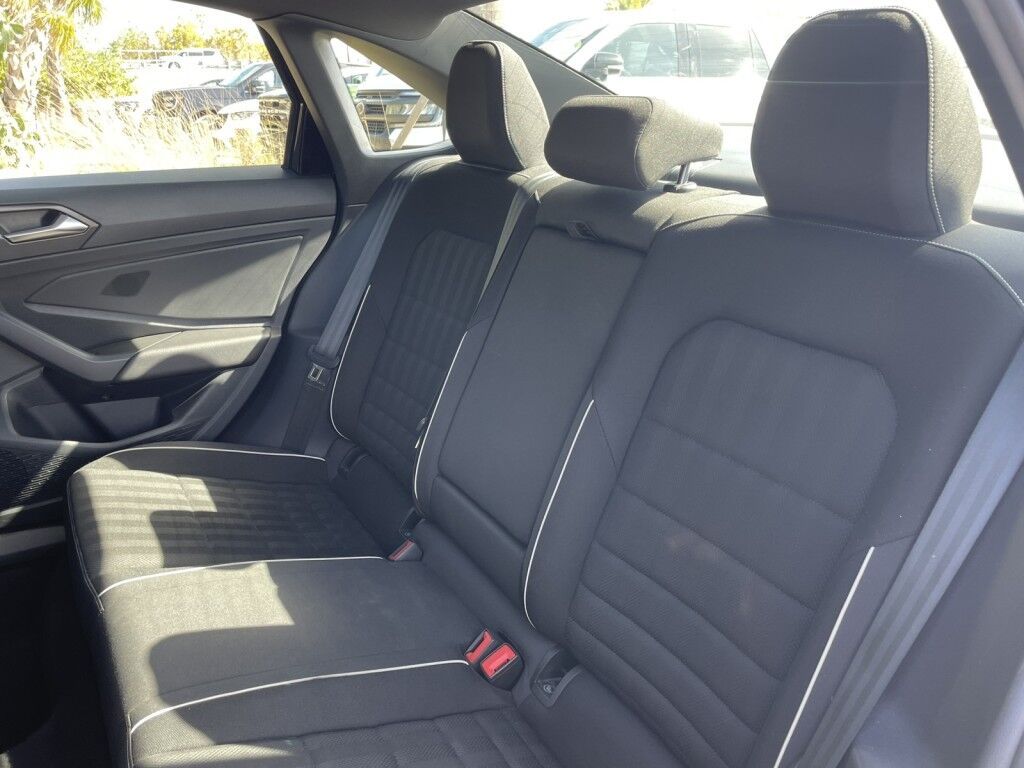 2023 Volkswagen Jetta SPORT~NEW TIRES~WELL MAINTAINED~ONLINE FINANCE AND SHIPPING AVAILABLE!!!! Sarasota FL