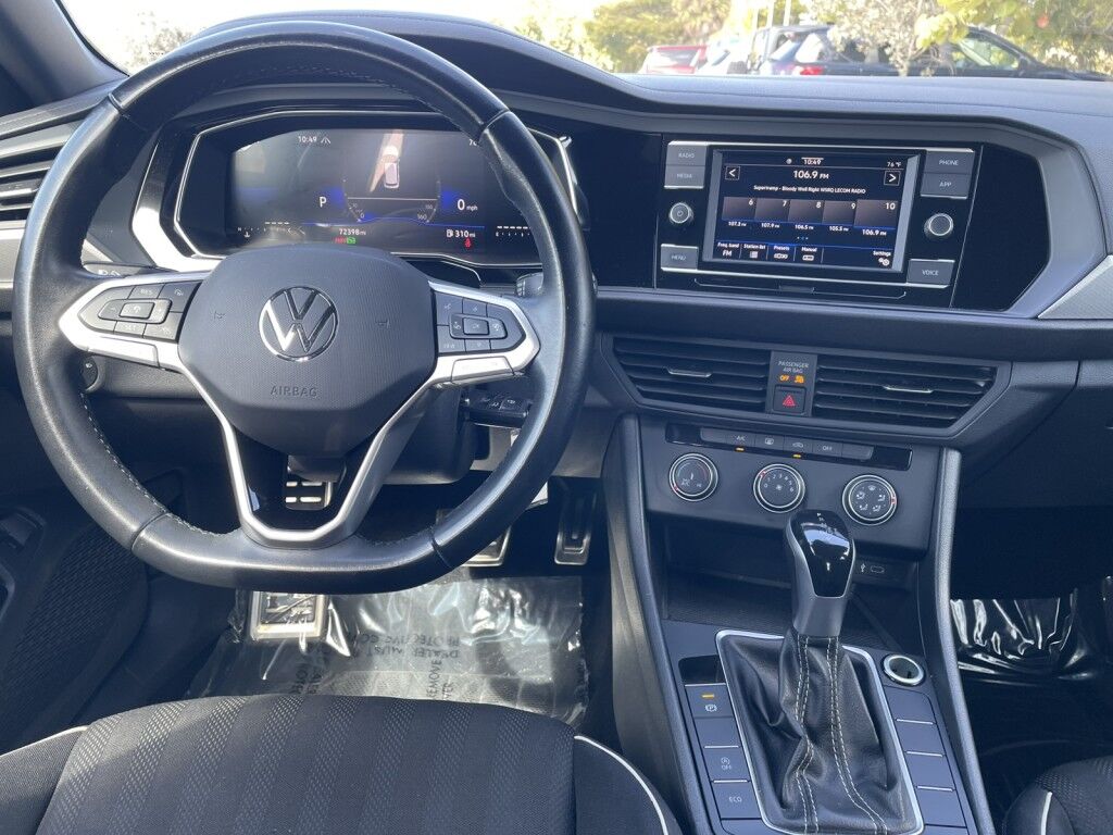 2023 Volkswagen Jetta SPORT~NEW TIRES~WELL MAINTAINED~ONLINE FINANCE AND SHIPPING AVAILABLE!!!! Sarasota FL