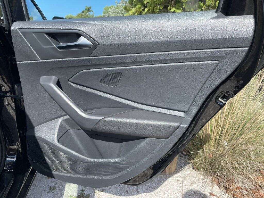 2023 Volkswagen Jetta SPORT~NEW TIRES~WELL MAINTAINED~ONLINE FINANCE AND SHIPPING AVAILABLE!!!! Sarasota FL