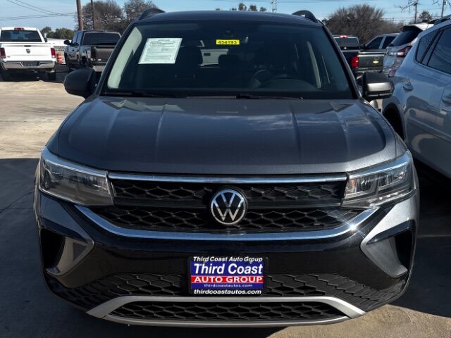 2023 Volkswagen Taos