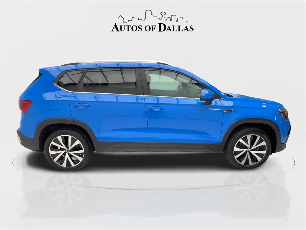 2023 Volkswagen Taos 1.5T SE CAM,PANO,HTD STS,BLIND SPOT,18&quot; WLS Plano TX