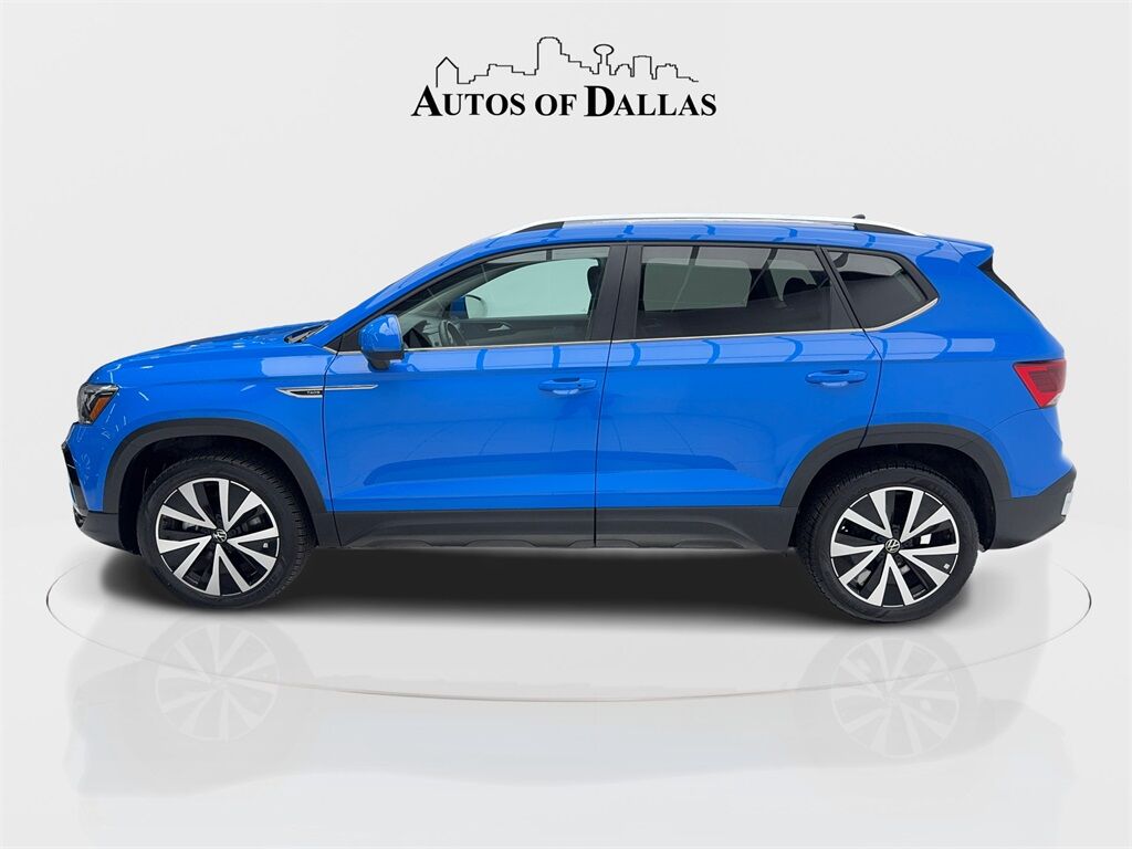 2023 Volkswagen Taos 1.5T SE CAM,PANO,HTD STS,BLIND SPOT,18&quot; WLS Plano TX