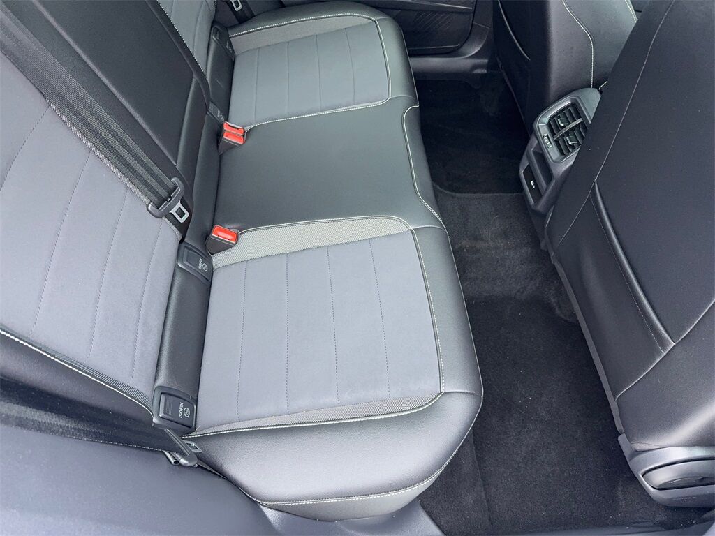 2023 Volkswagen Taos 1.5T SE CAM,PANO,HTD STS,BLIND SPOT,18&quot; WLS Plano TX