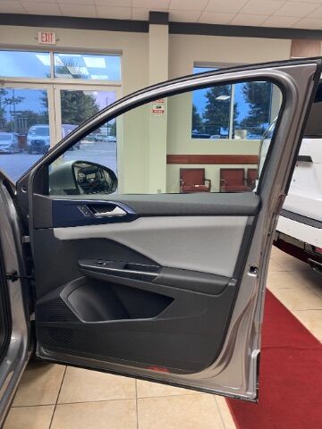 2023 Volkswagen Taos 1.5T SE Charlotte NC