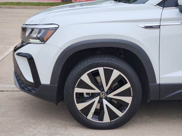 2023 Volkswagen Taos 1.5T SE Grapevine TX