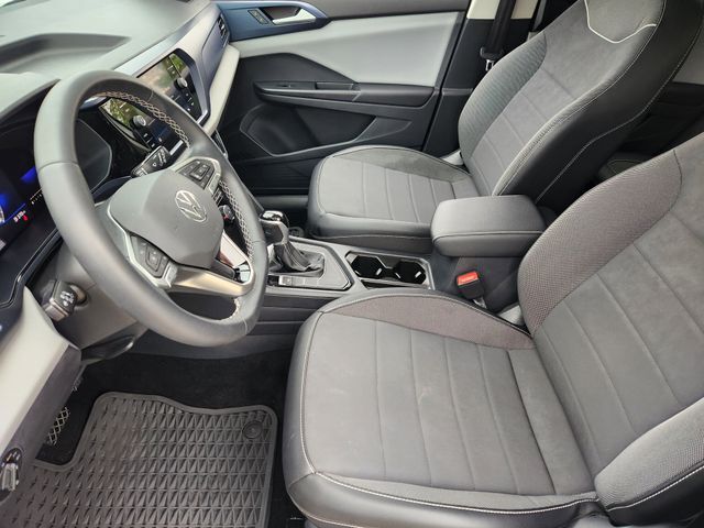 2023 Volkswagen Taos 1.5T SE Grapevine TX