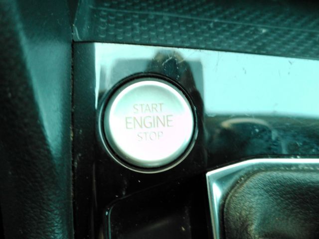 2023 Volkswagen Taos 1.5T SE Plano TX