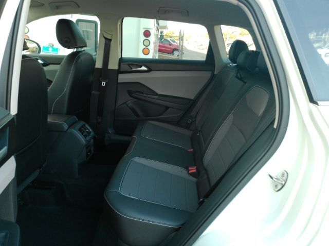 2023 Volkswagen Taos 1.5T SE Plano TX