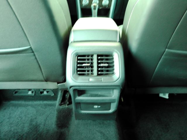 2023 Volkswagen Taos 1.5T SE Plano TX