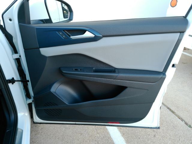 2023 Volkswagen Taos 1.5T SE Plano TX