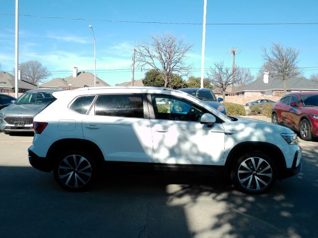 2023 Volkswagen Taos 1.5T SE Plano TX