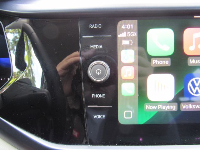 2023 Volkswagen Taos 1.5T SE Plano TX
