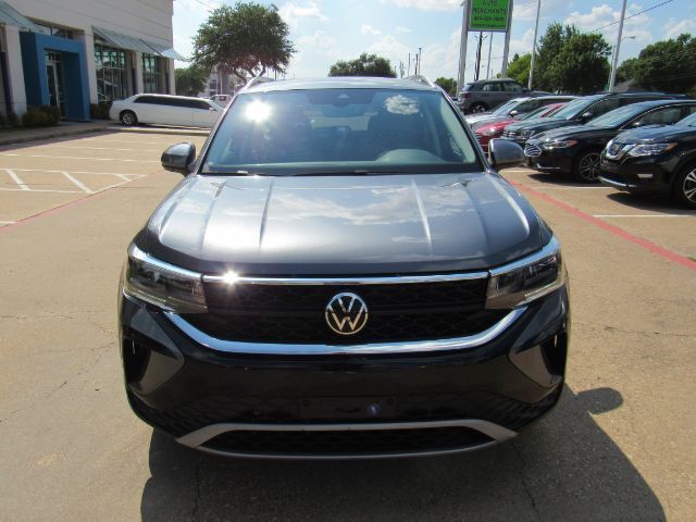 2023 Volkswagen Taos 1.5T SE Plano TX