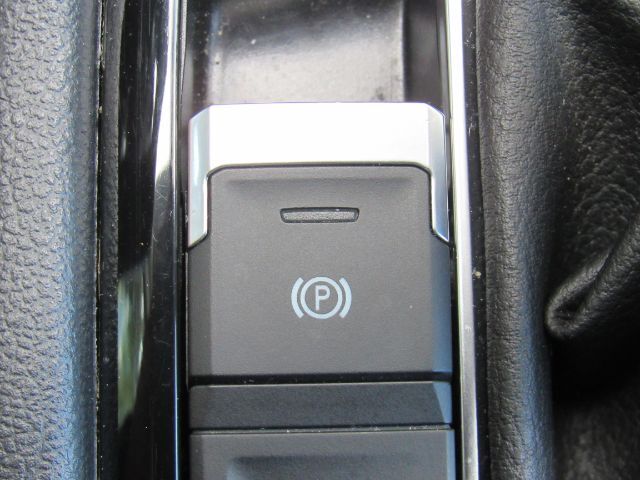2023 Volkswagen Taos 1.5T SE Plano TX