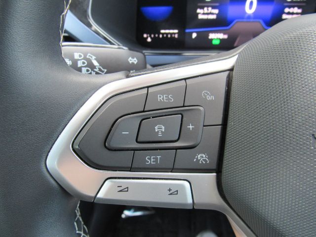 2023 Volkswagen Taos 1.5T SE Plano TX