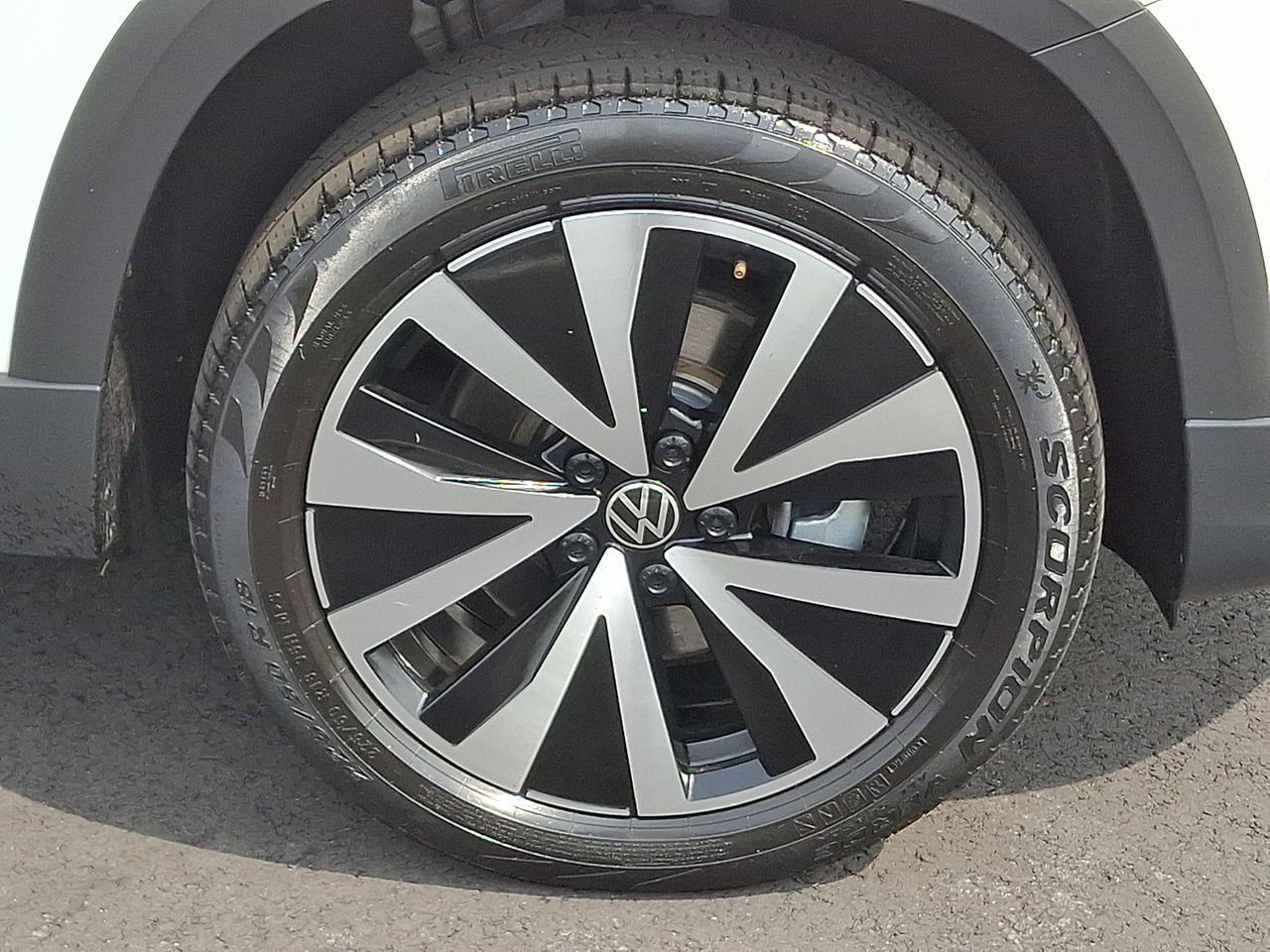 2023 Volkswagen Taos 1.5T SE Vineland NJ