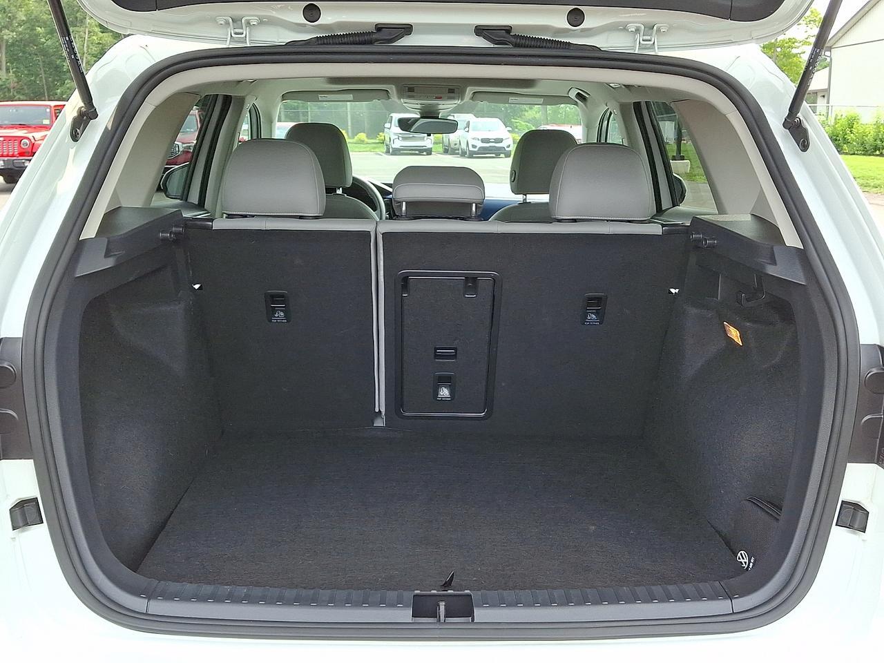 2023 Volkswagen Taos 1.5T SE Vineland NJ