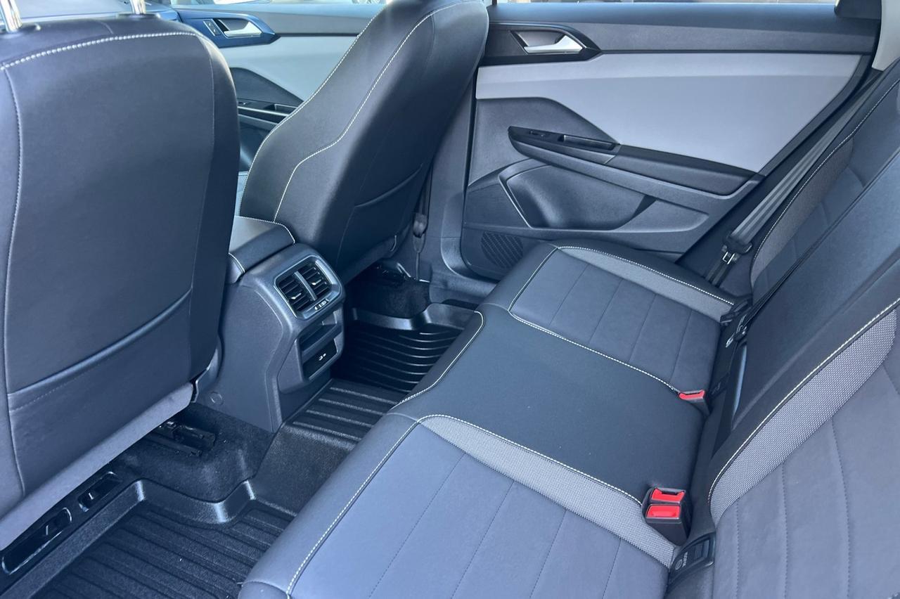 2023 Volkswagen Taos 1.5T SE Ontario OR