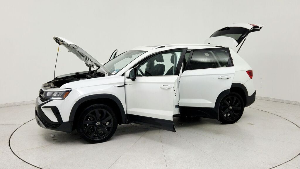 2023 Volkswagen Taos 1.5T SE Laurel MD