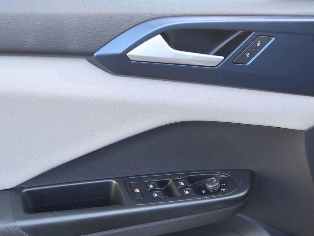 2023 Volkswagen Taos 1.5T SE San Clemente CA