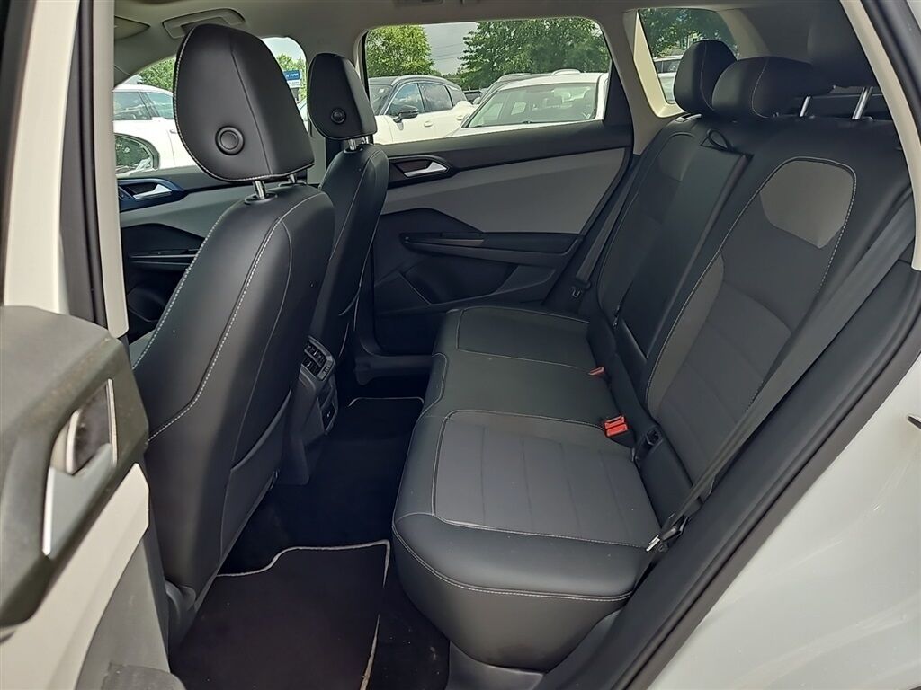 2023 Volkswagen Taos 1.5T SE Waldorf MD