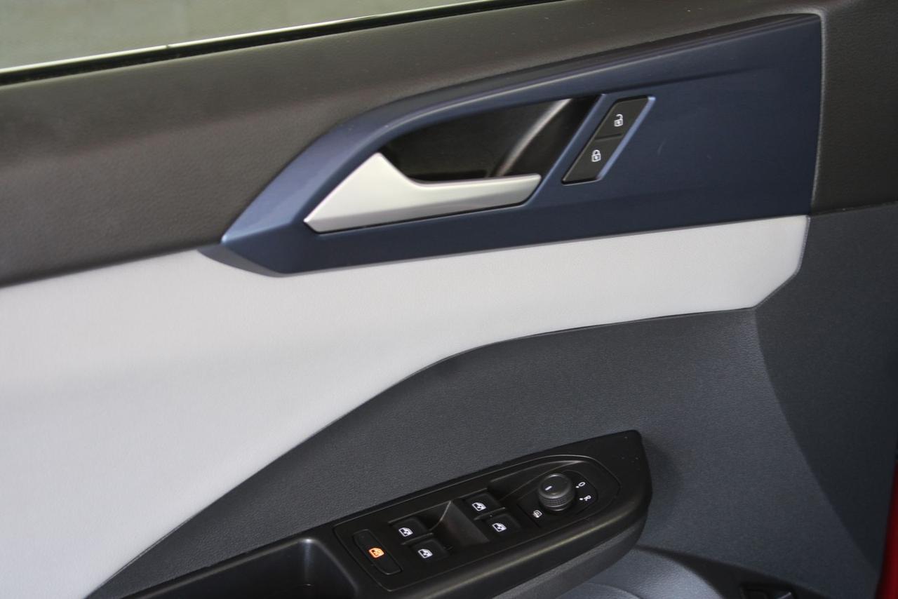 2023 Volkswagen Taos 1.5T SE Manassas VA