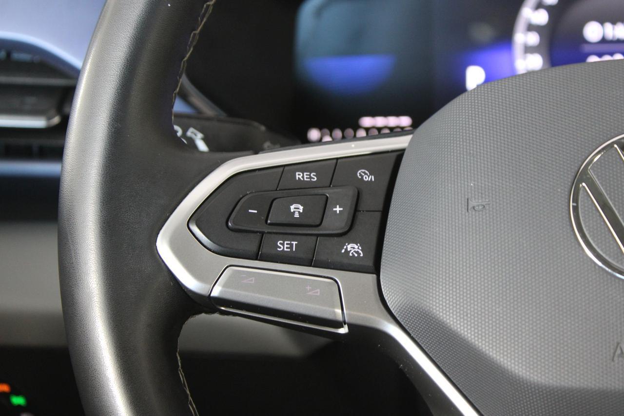 2023 Volkswagen Taos 1.5T SE Manassas VA