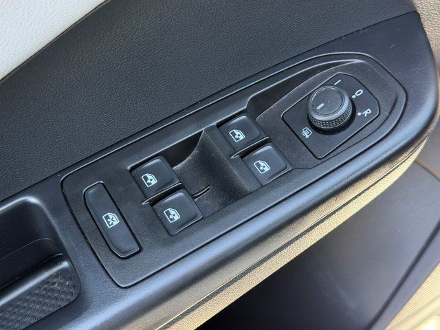 2023 Volkswagen Taos 1.5T SE Springfield VA