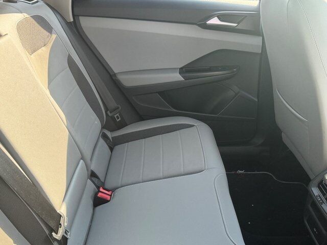 2023 Volkswagen Taos 1.5T SE Springfield VA