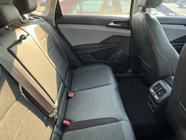 2023 Volkswagen Taos 1.5T SE Springfield VA