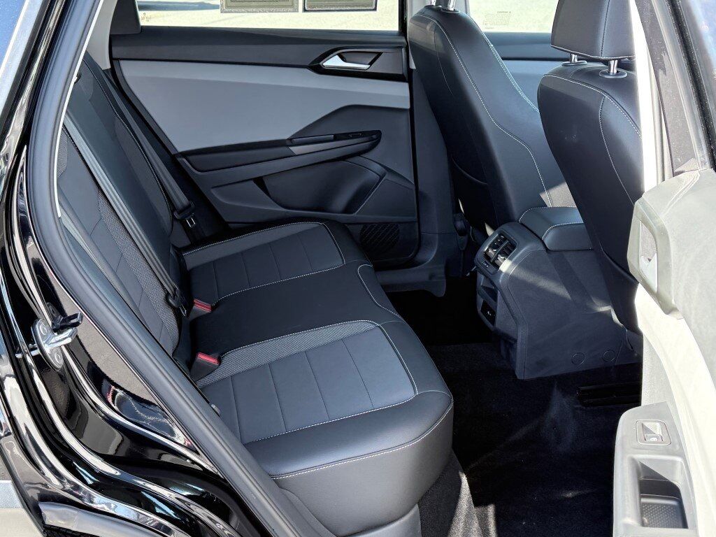 2023 Volkswagen Taos 1.5T SE Springfield VA