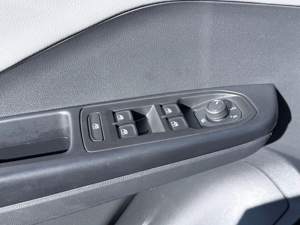 2023 Volkswagen Taos 1.5T SE Springfield VA