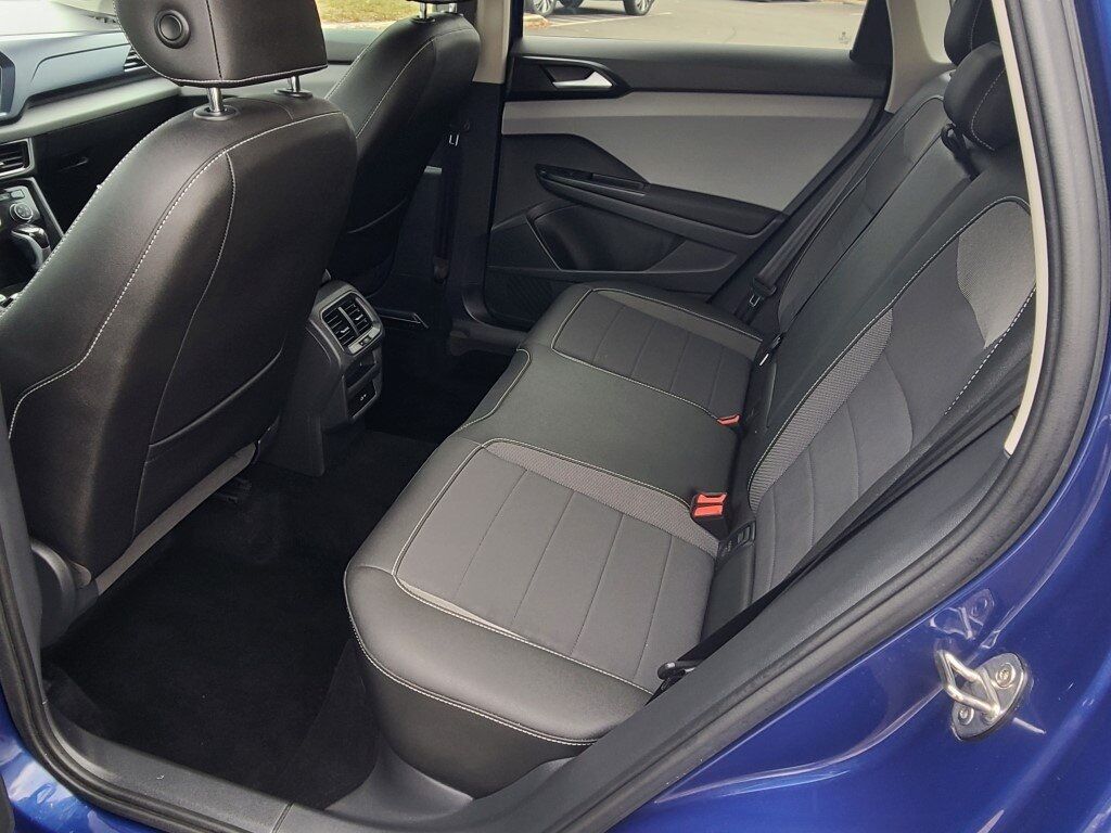 2023 Volkswagen Taos 1.5T SE Springfield VA