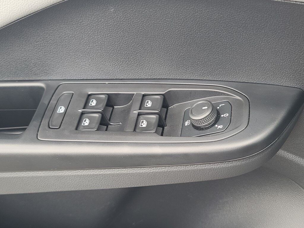 2023 Volkswagen Taos 1.5T SE Springfield VA