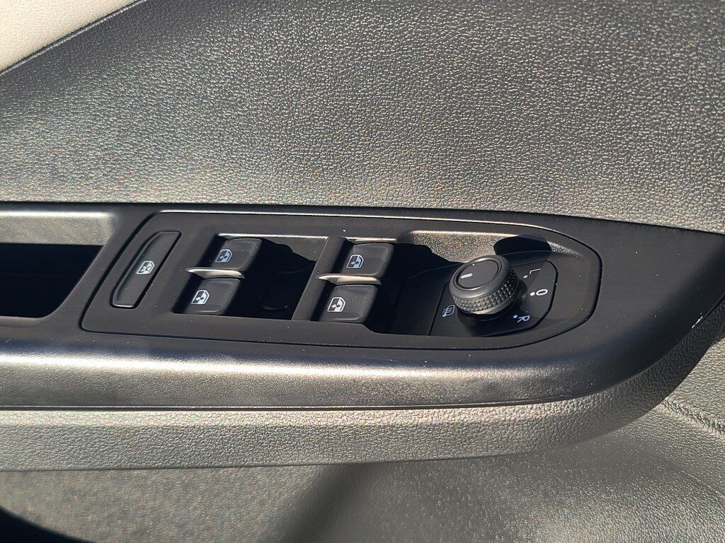 2023 Volkswagen Taos 1.5T SE Springfield VA