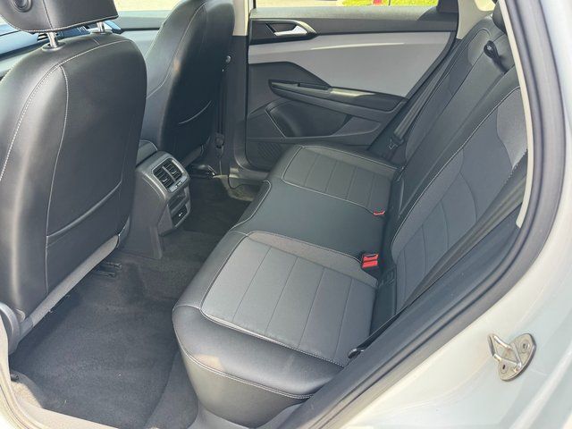 2023 Volkswagen Taos 1.5T SE Springfield VA