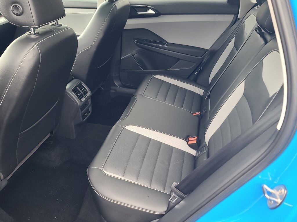 2023 Volkswagen Taos 1.5T SEL Springfield VA