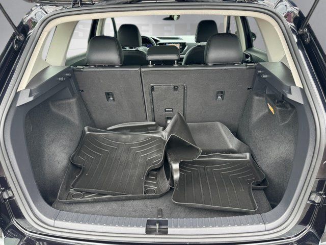 2023 Volkswagen Taos 1.5T SEL Springfield VA