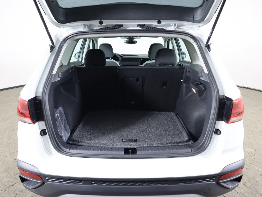 2023 Volkswagen Taos 4MOTION Maumee OH