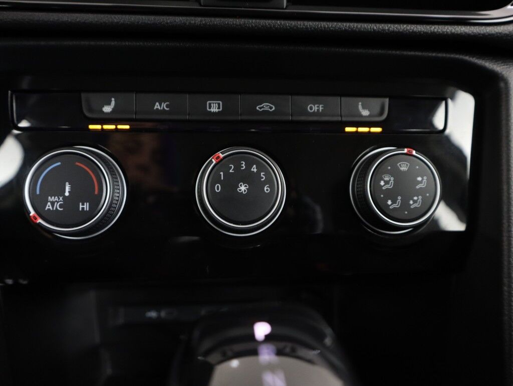 2023 Volkswagen Taos 4MOTION Maumee OH