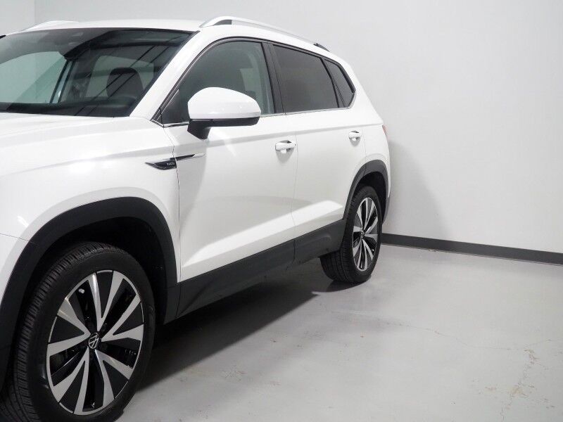 2023 Volkswagen Taos SE *ADAPTIVE CRUISE, SAFETY ALERTS, DIGITAL COCKPIT, BACKUP-CAMERA, COLOR TOUCHSCREEN, HEATED SEATS/STEERING, REMOTE START, KEYLESS ENTRY, WIRELESS CHARGING, ANDROID & APPLE Round Rock TX