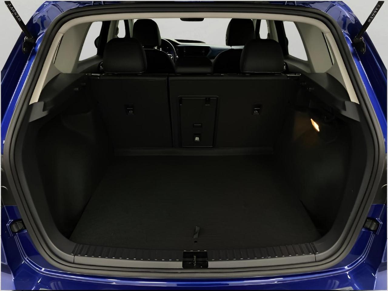 2023 Volkswagen Taos SE Appleton WI