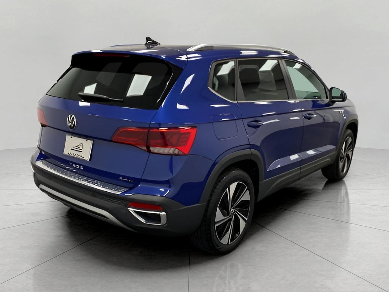 2023 Volkswagen Taos SE Appleton WI
