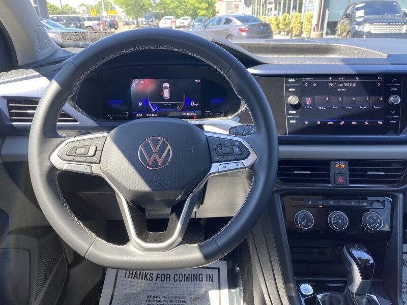2023 Volkswagen Taos SE