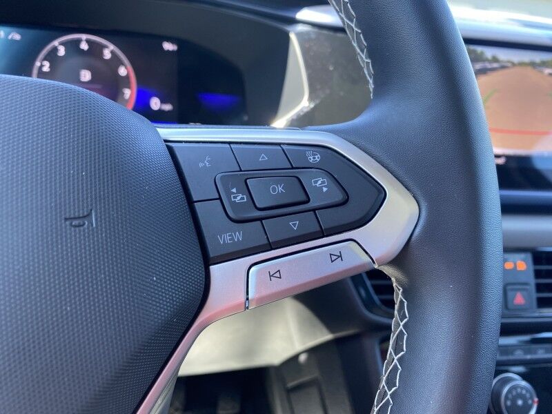 2023 Volkswagen Taos SE Springfield PA
